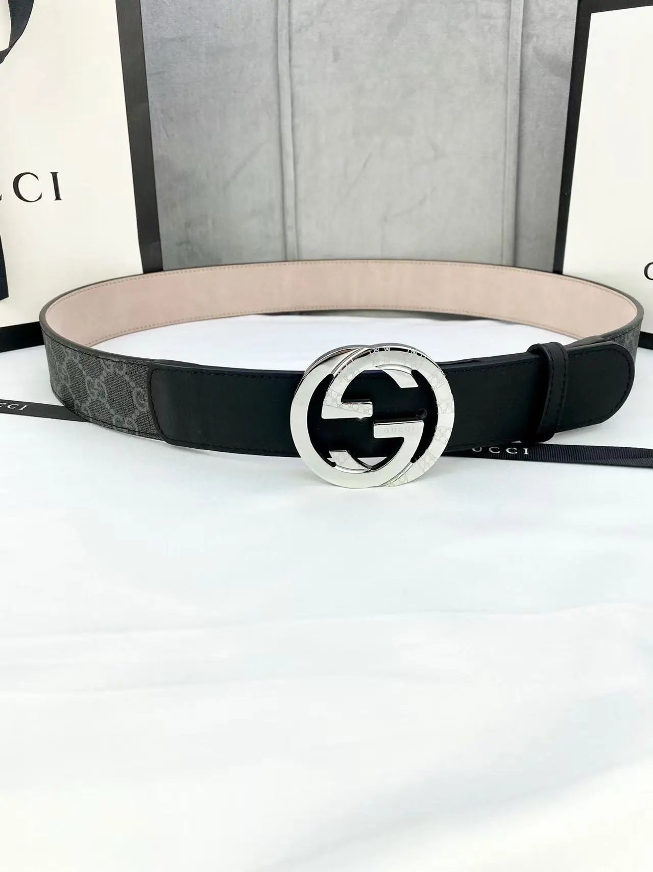 Louis Vuitton Gucci...Belt