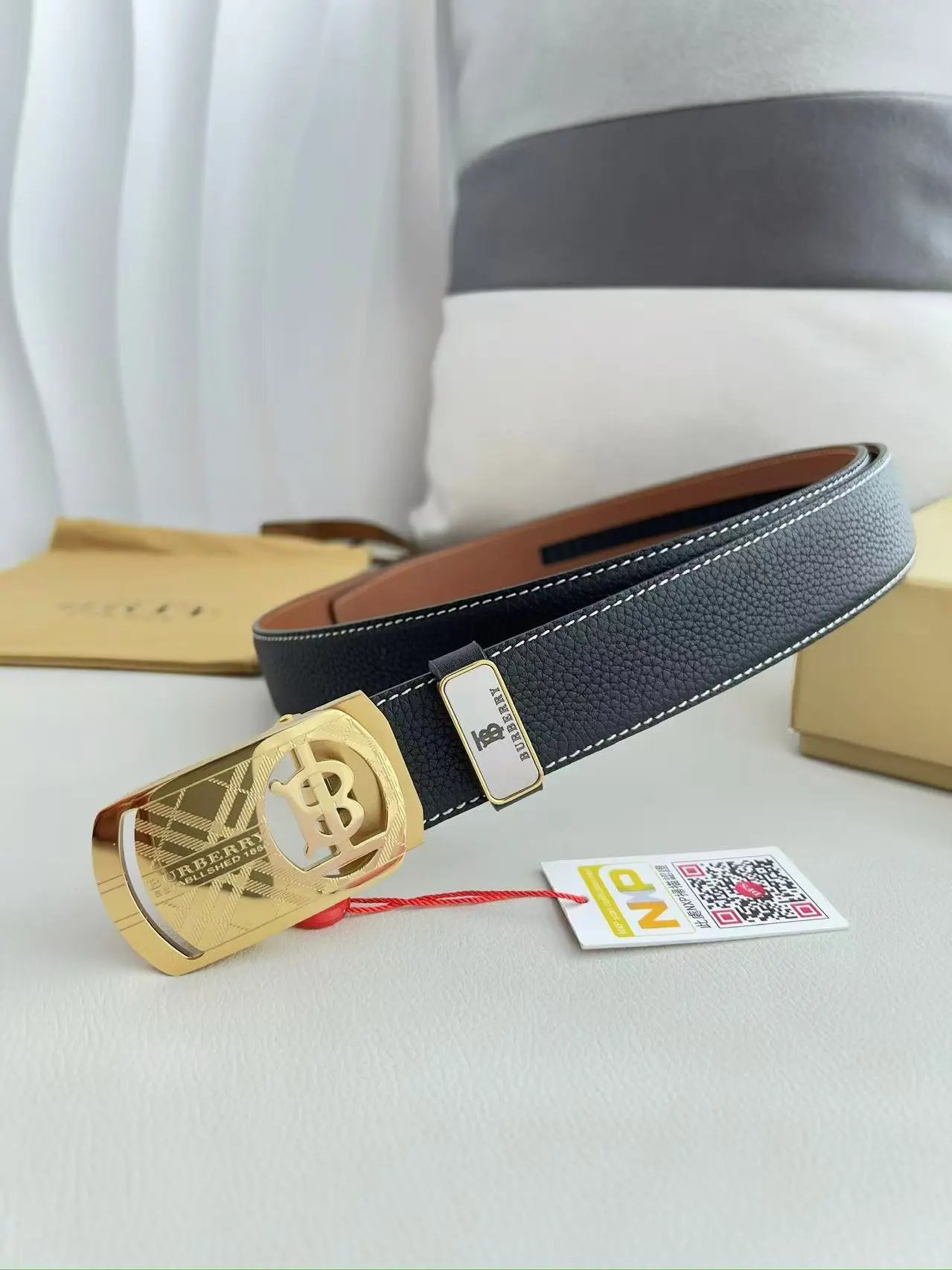Louis Vuitton Fendi...Belt