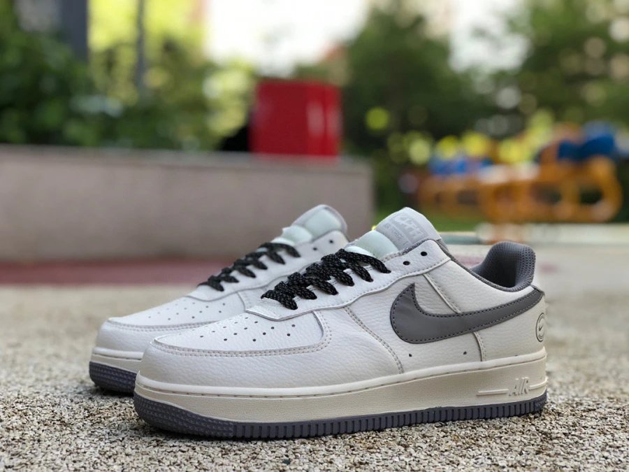 Nike Air Force 1 Low '07