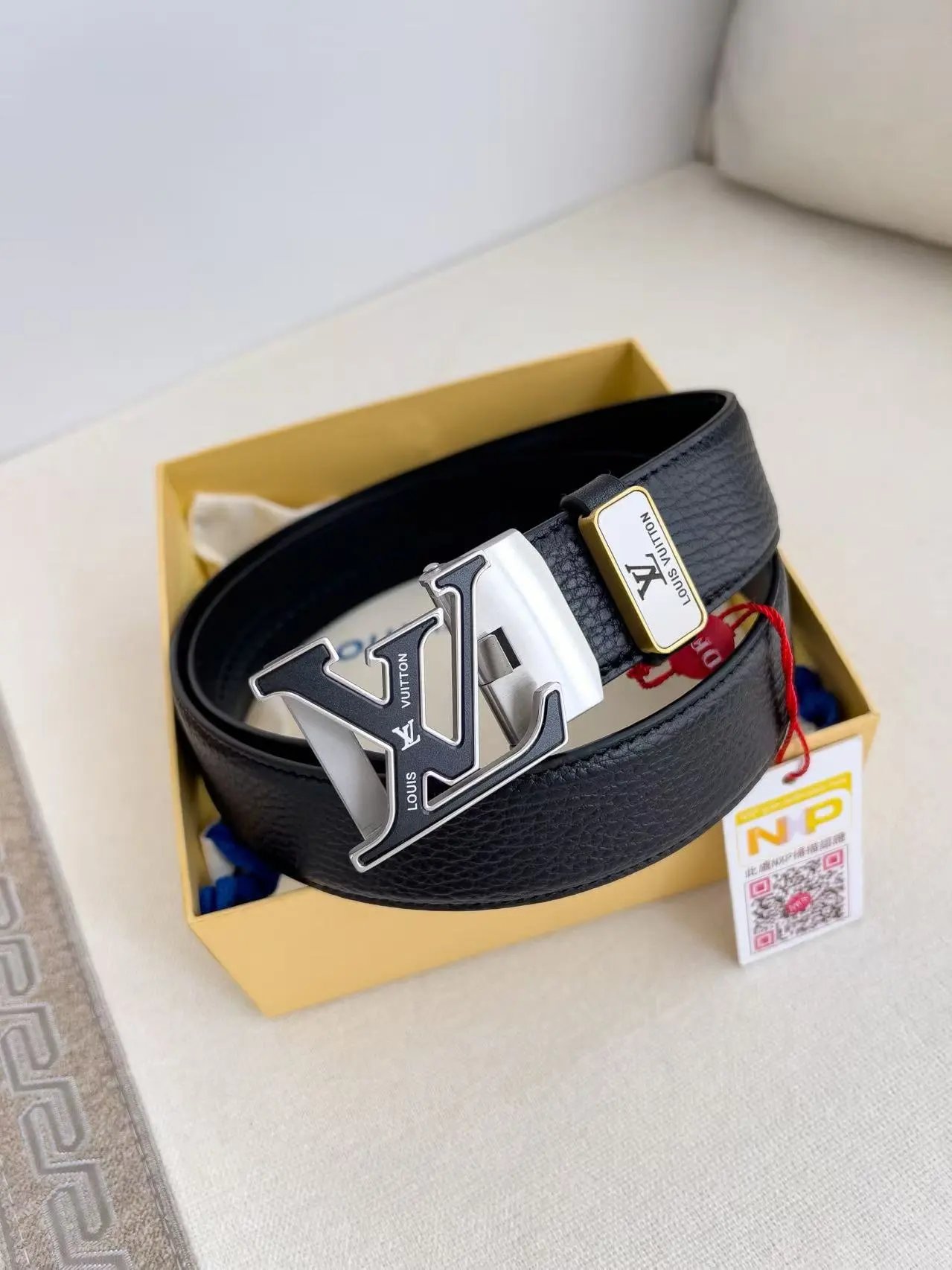 Louis Vuitton Gucci...Belt