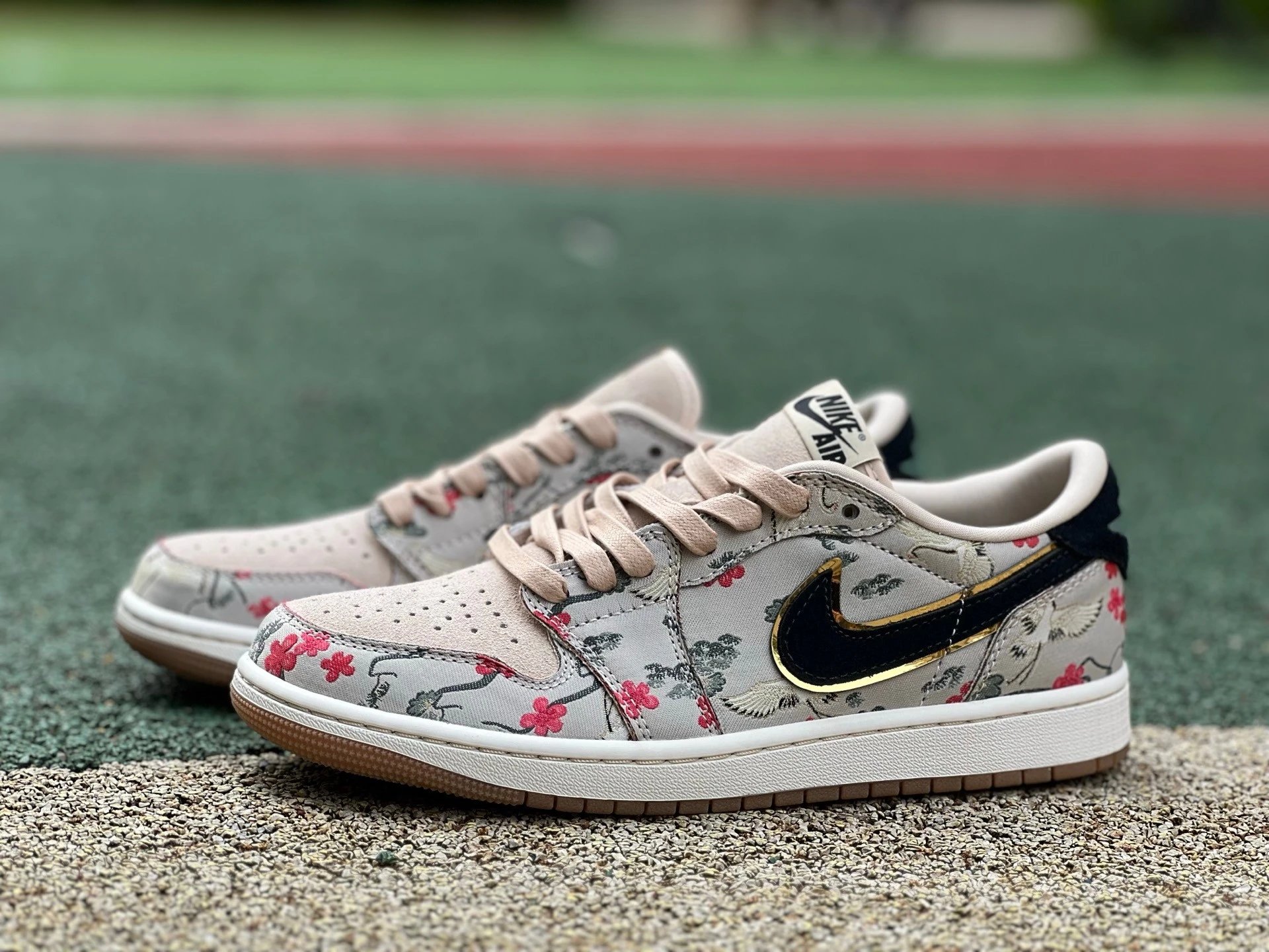 Jordan 1 Low