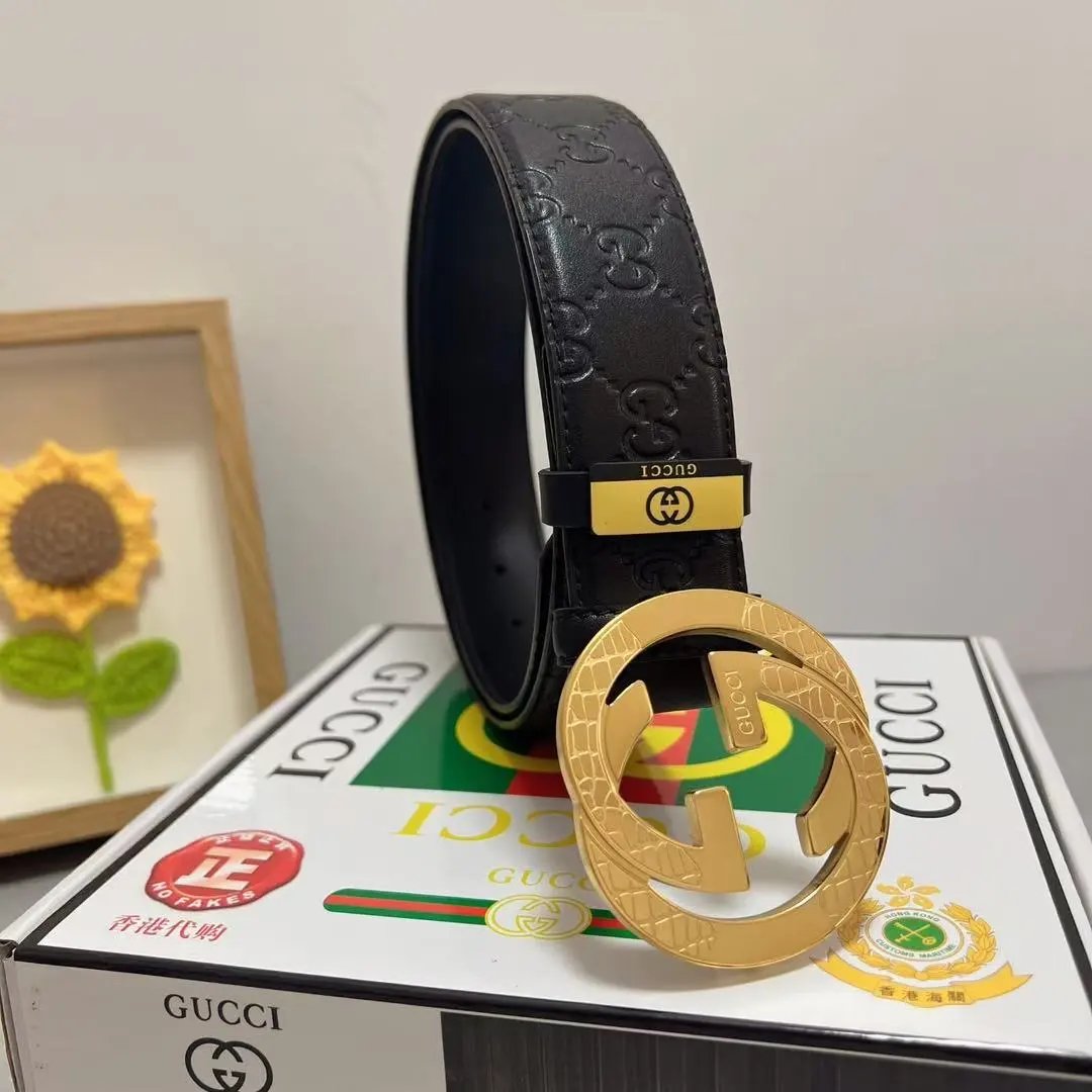Louis Vuitton Gucci...Belt