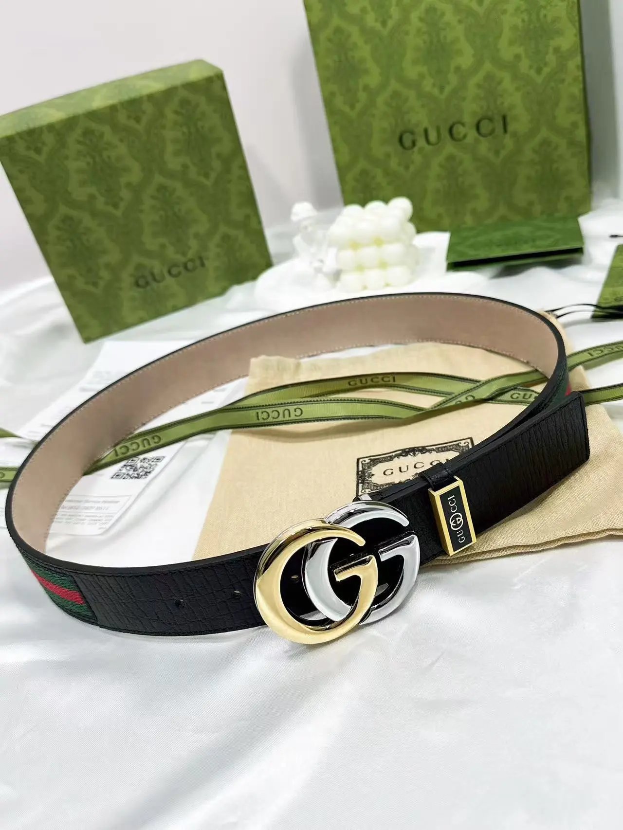 Louis Vuitton Fendi...Belt