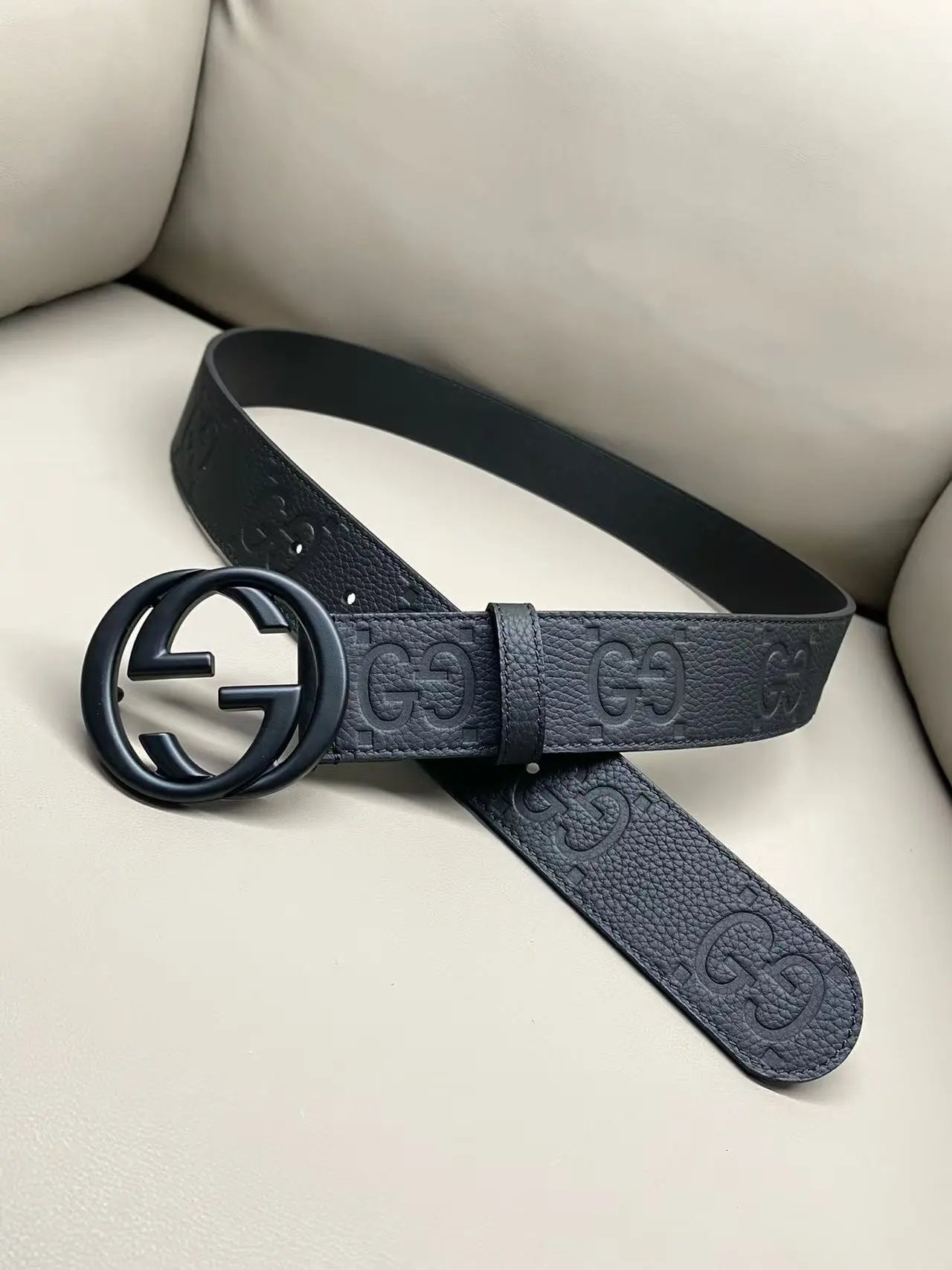  Louis Vuitton Fendi...Belt