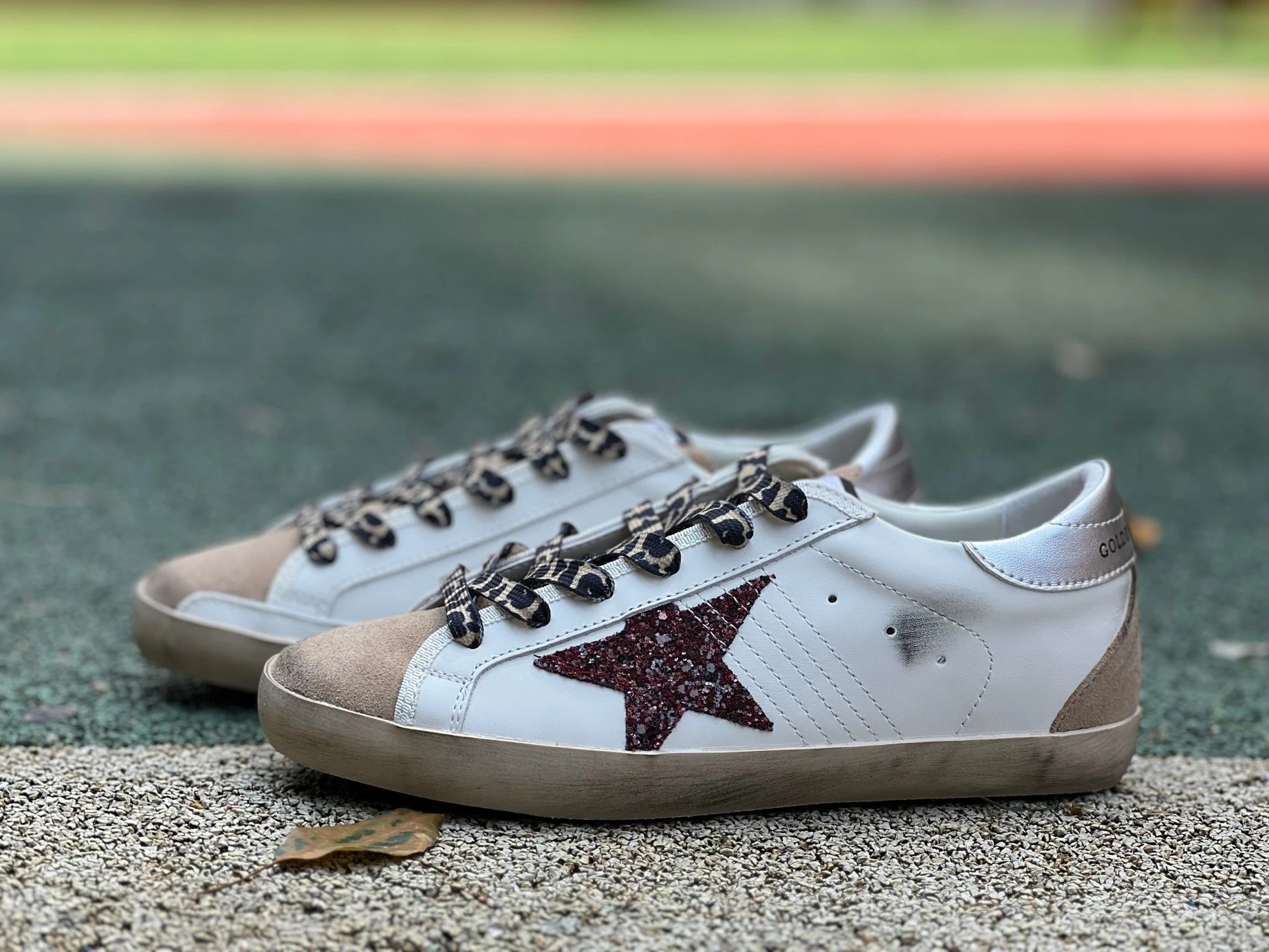 Golden Goose Super-Star