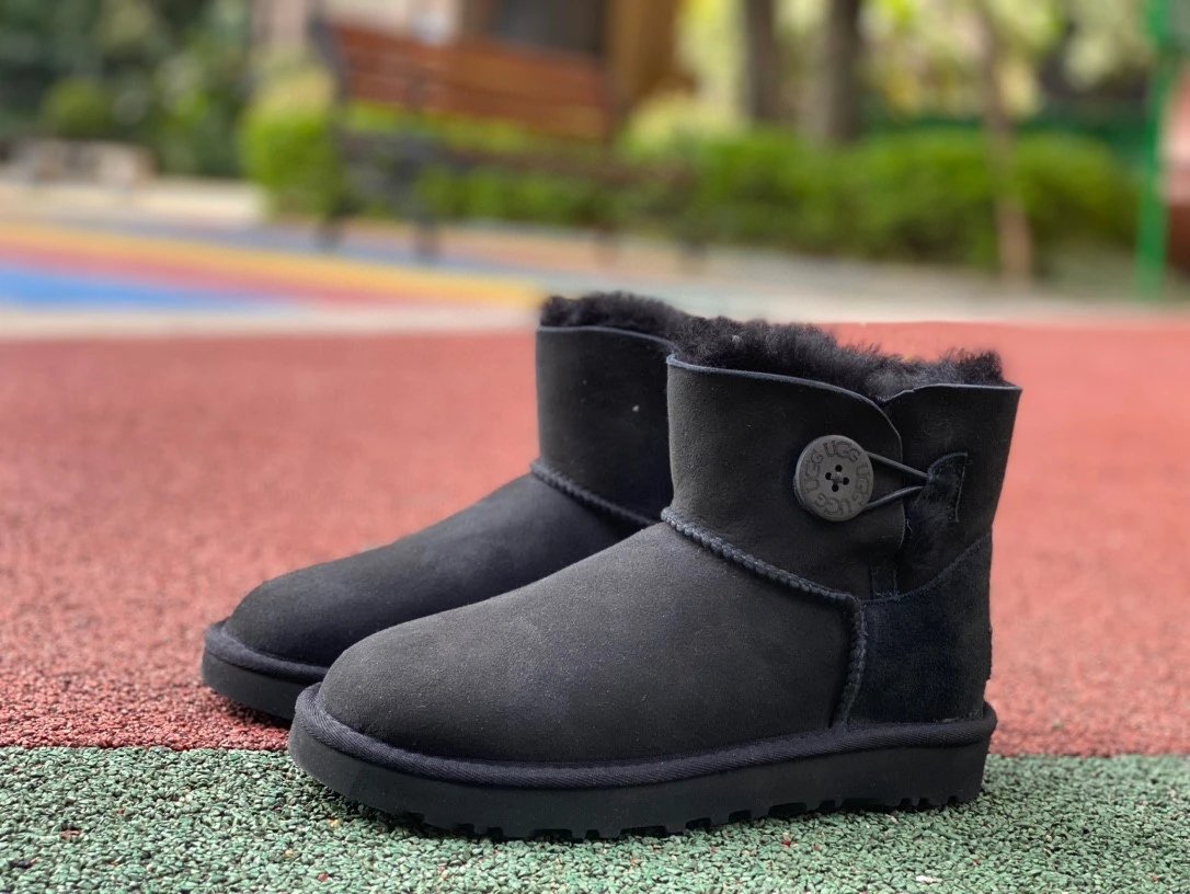 UGG Shoes