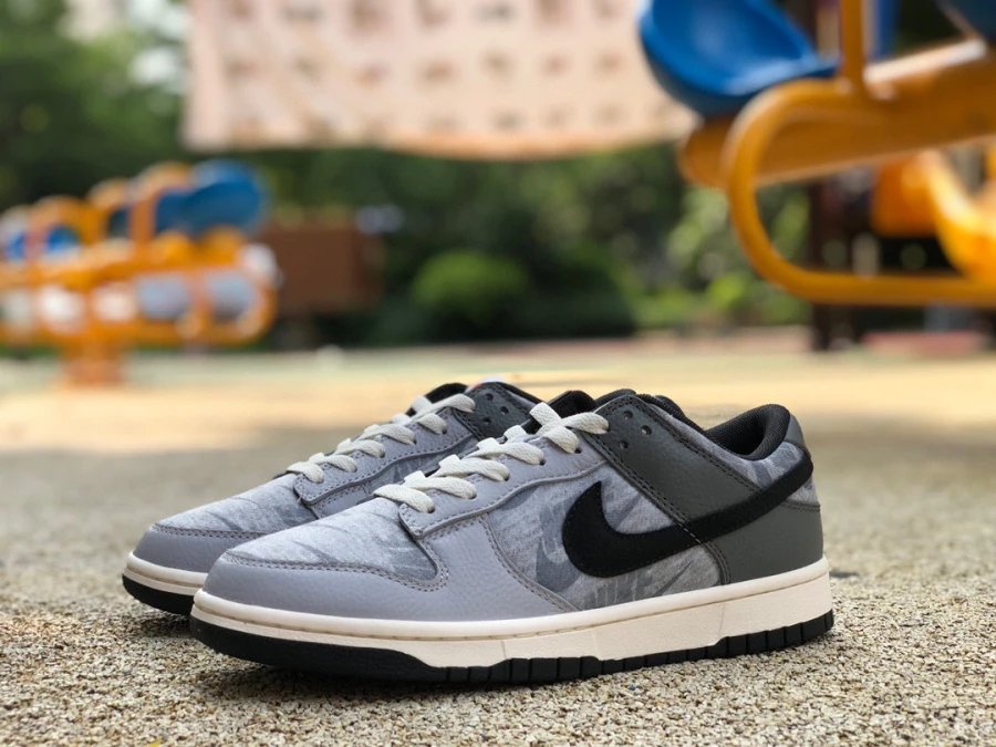 Nike Dunk Low SP