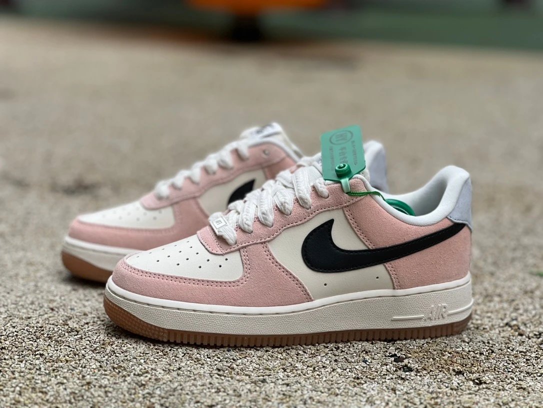 Nike Air Force 1 Low