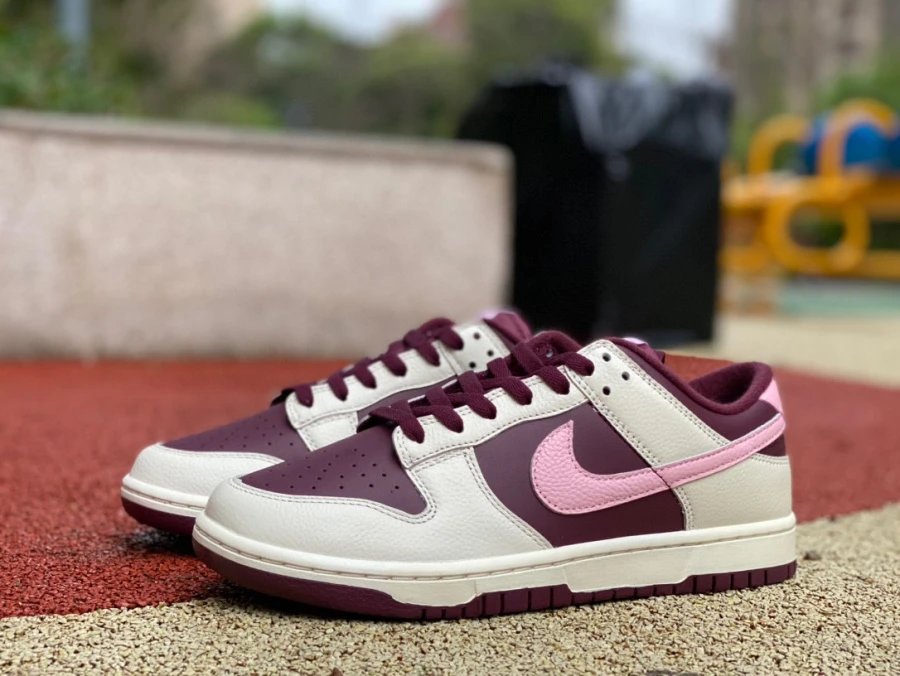 Jordan 1 Low SB