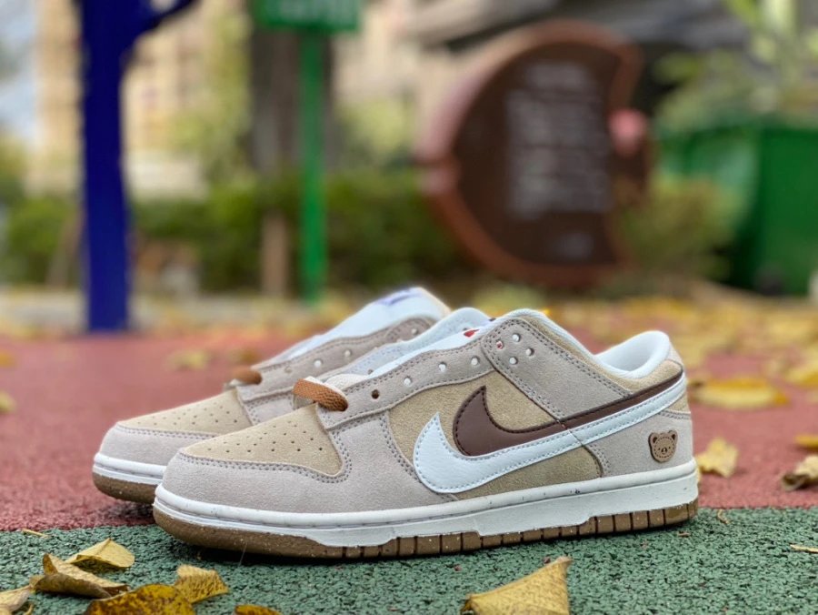 Nike SB Dunk Low Pro