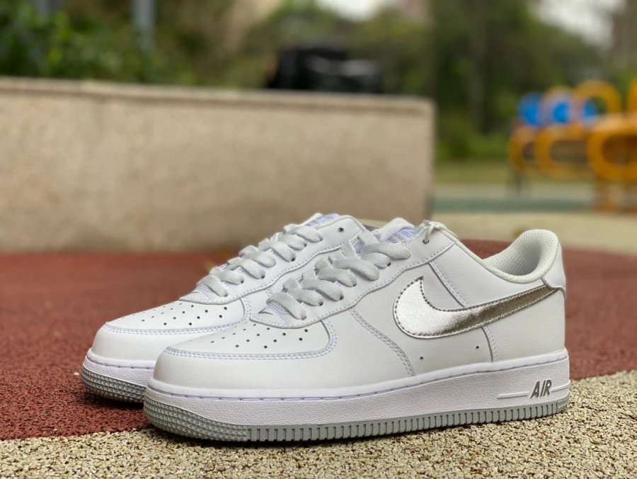 Nike Air Force 1 Low QS