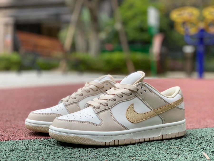 Nike SB Dunk Low Pro