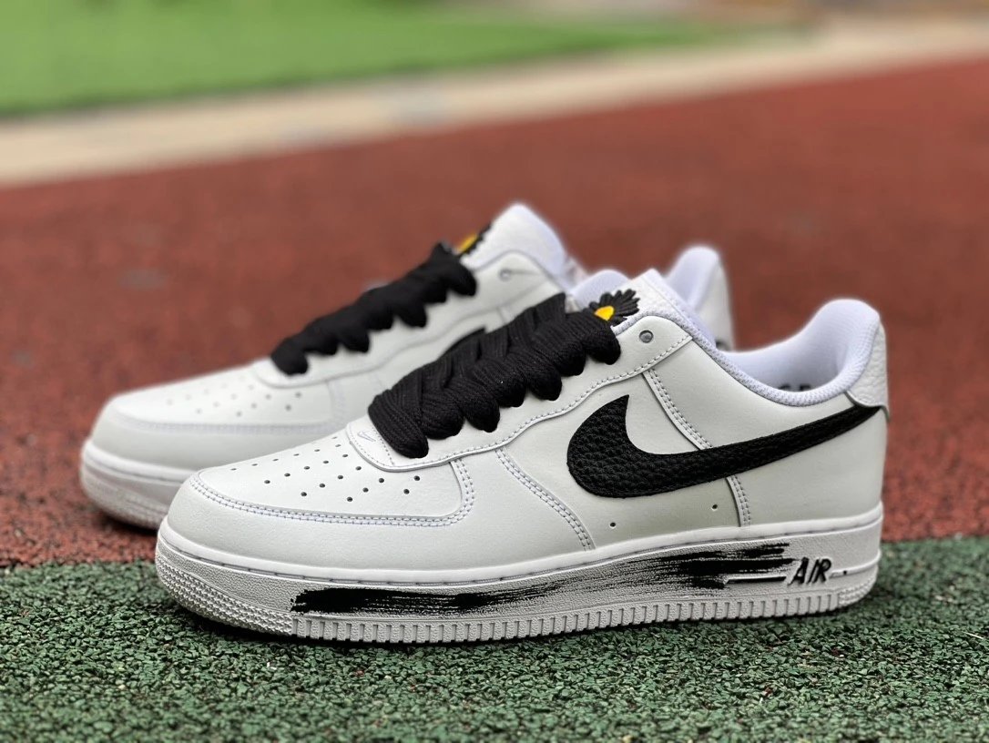 Nike Air Force 1 Low