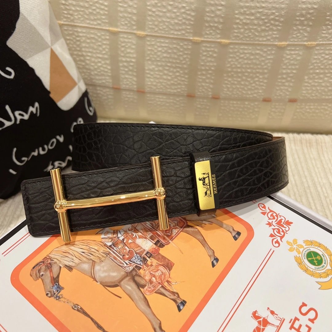  Louis Vuitton Gucci...Belt