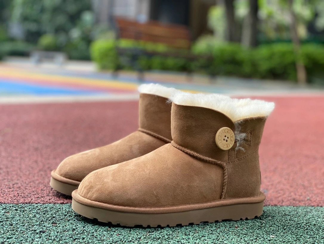 UGG Shoes