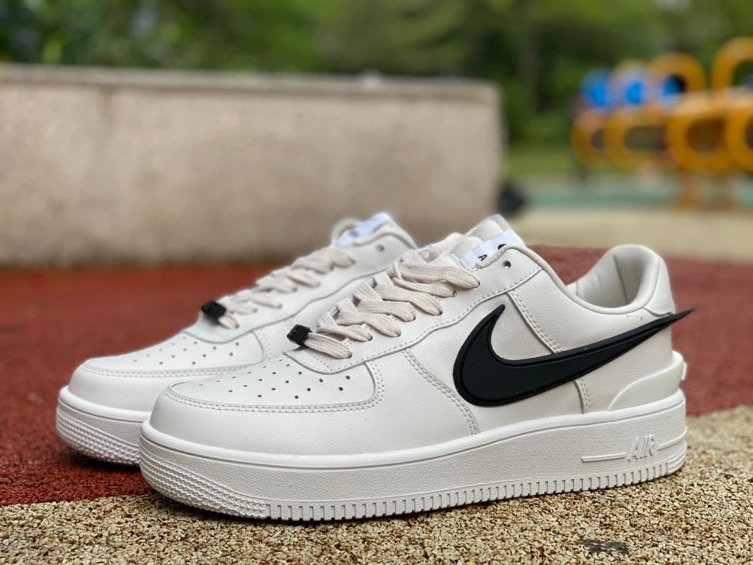 Nike Air Force 1 Low QS