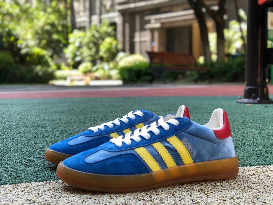 Gucci×ad Originals Gazelle