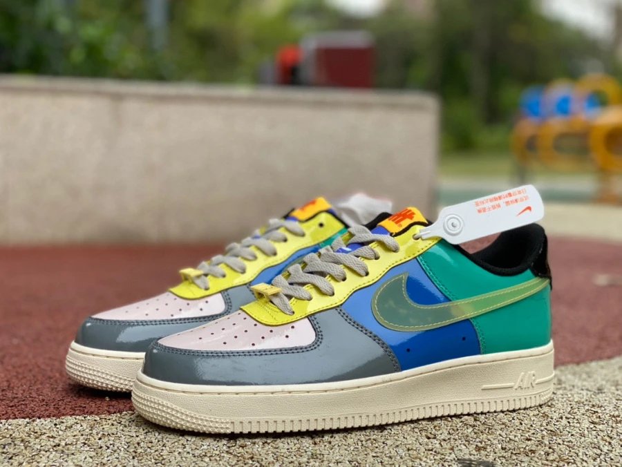 Nike Air Force 1 Low QS