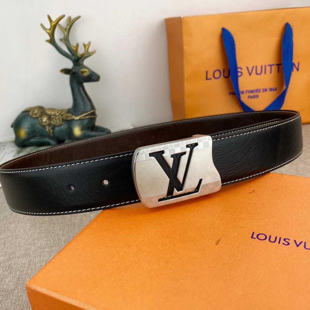 Louis Vuitton Gucci... Belt