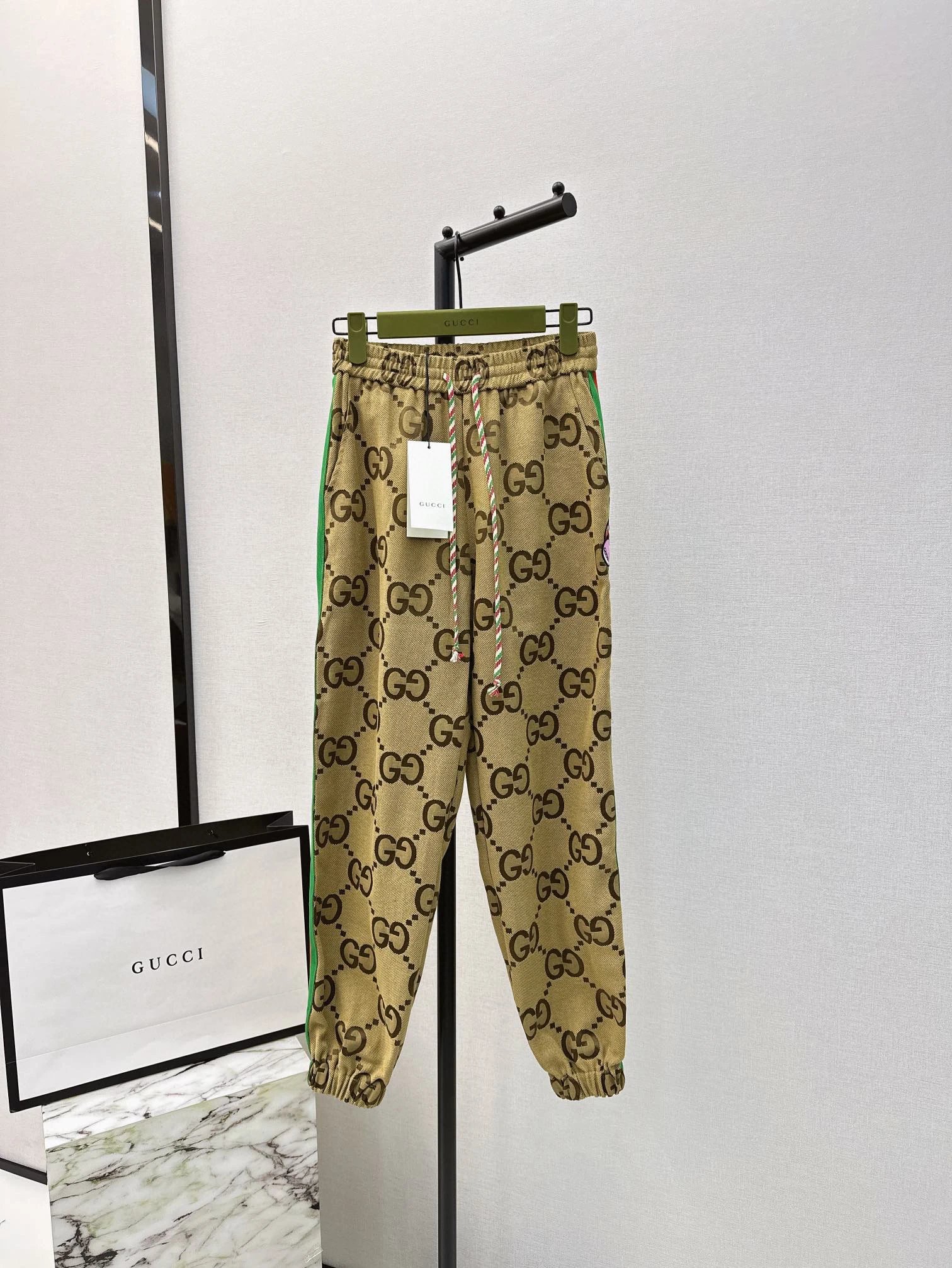 Gucci Pants