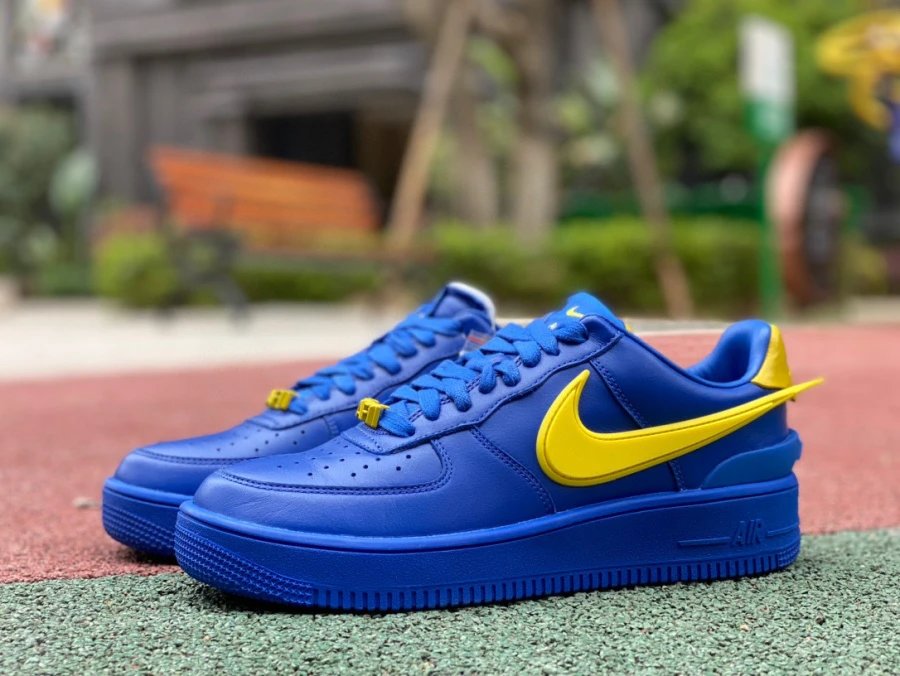Nike Air Force 1 Low QS