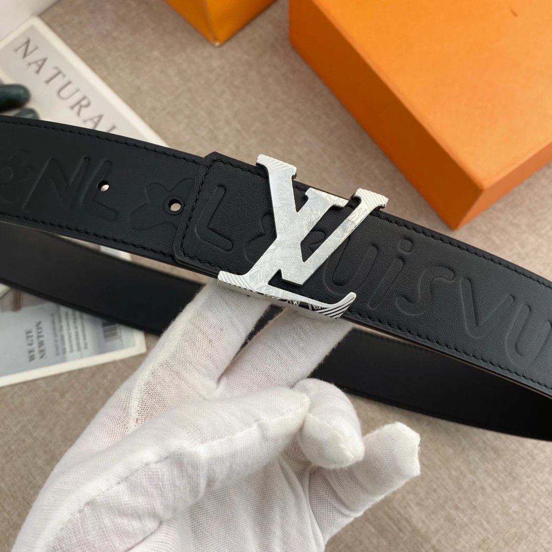 Louis Vuitton Gucci... Belt