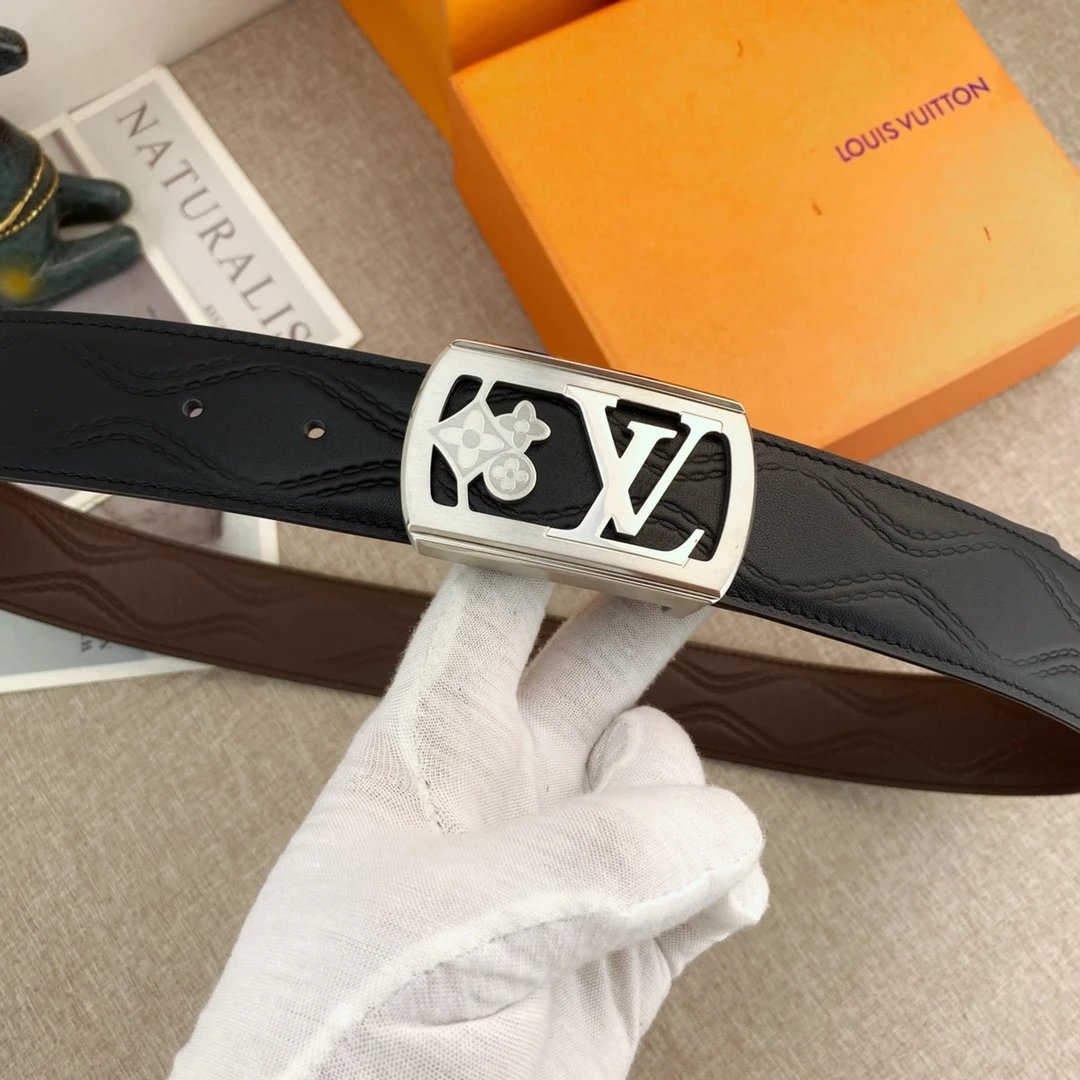 Louis Vuitton Gucci... Belt