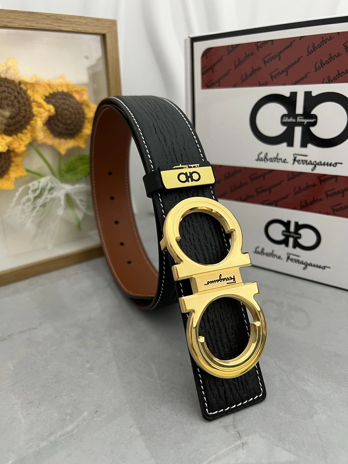  Louis Vuitton Gucci...Belt