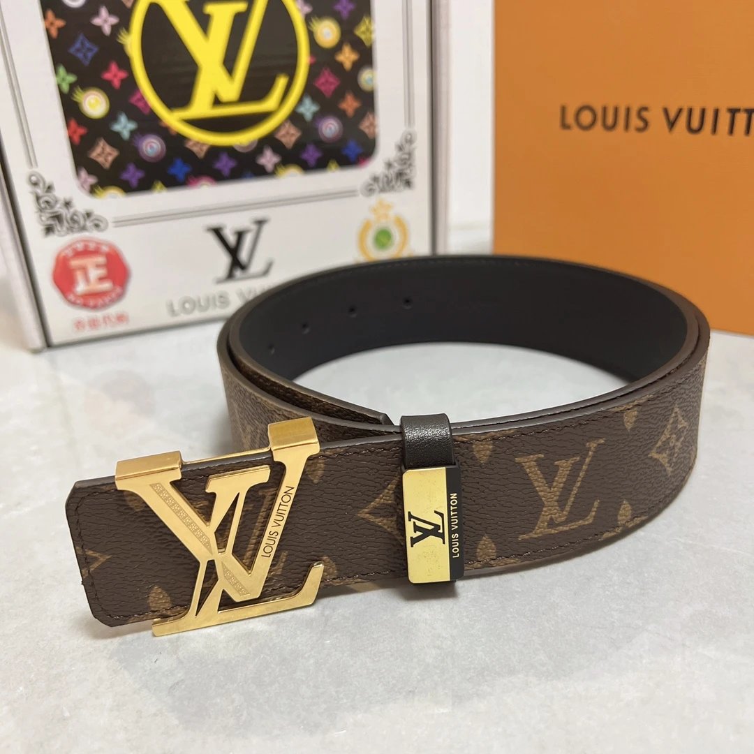  Louis Vuitton Gucci...Belt