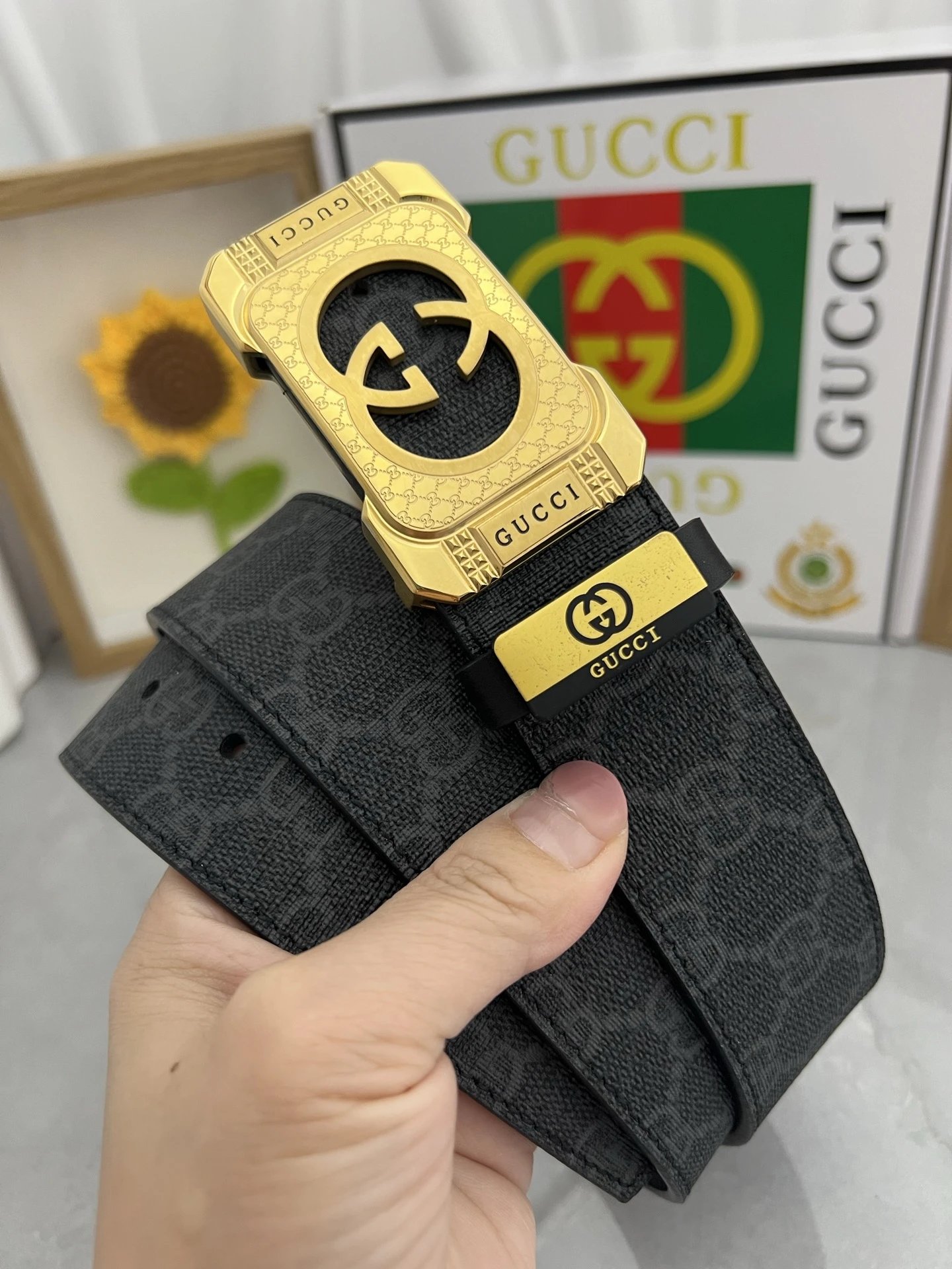 Louis Vuitton miu miu...Belt