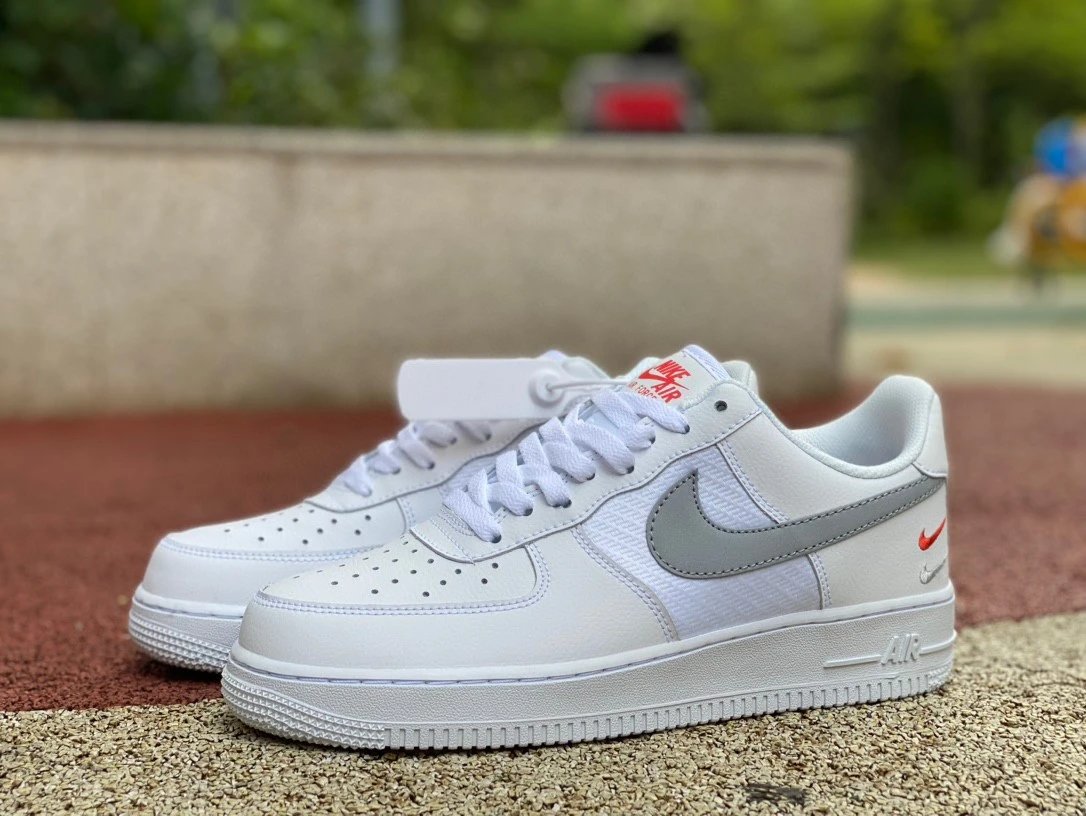 Nike Air Force 1 Low QS