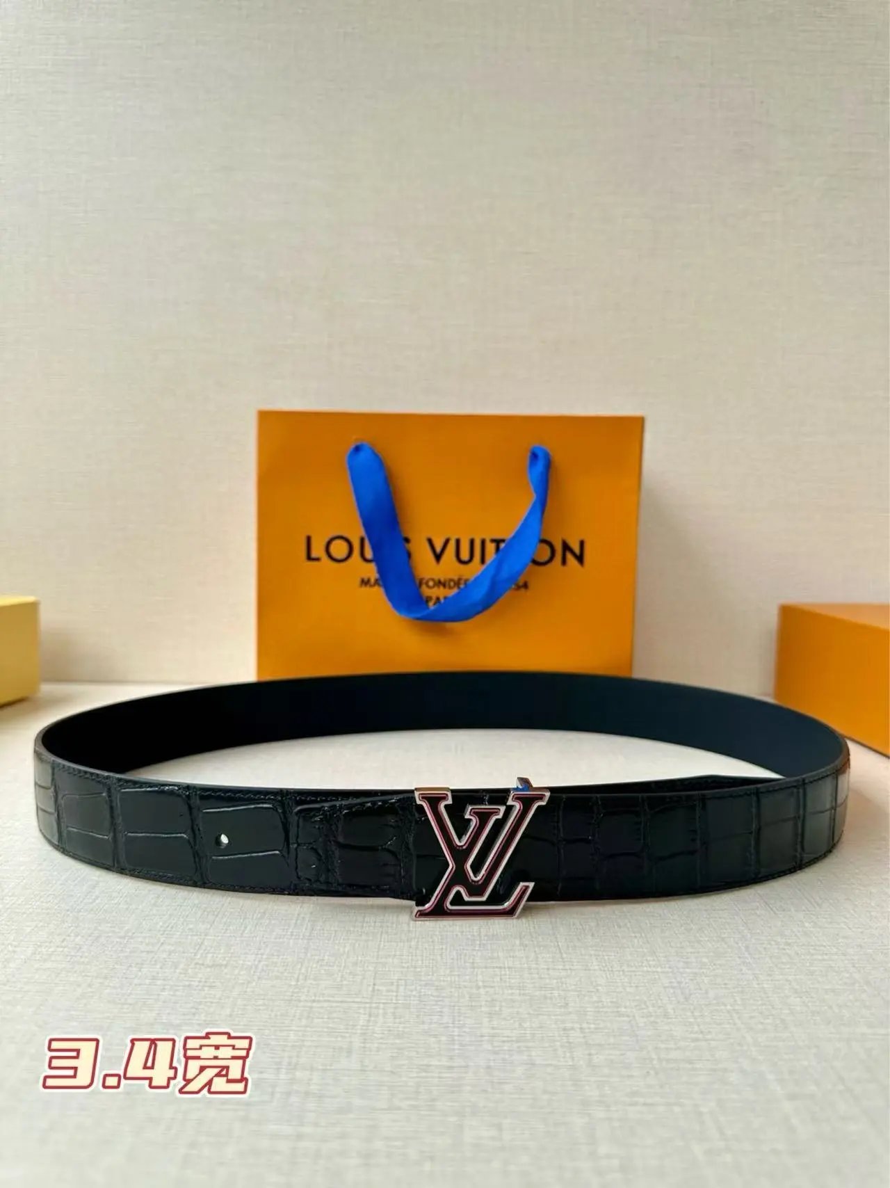  Louis Vuitton Versace...Belt