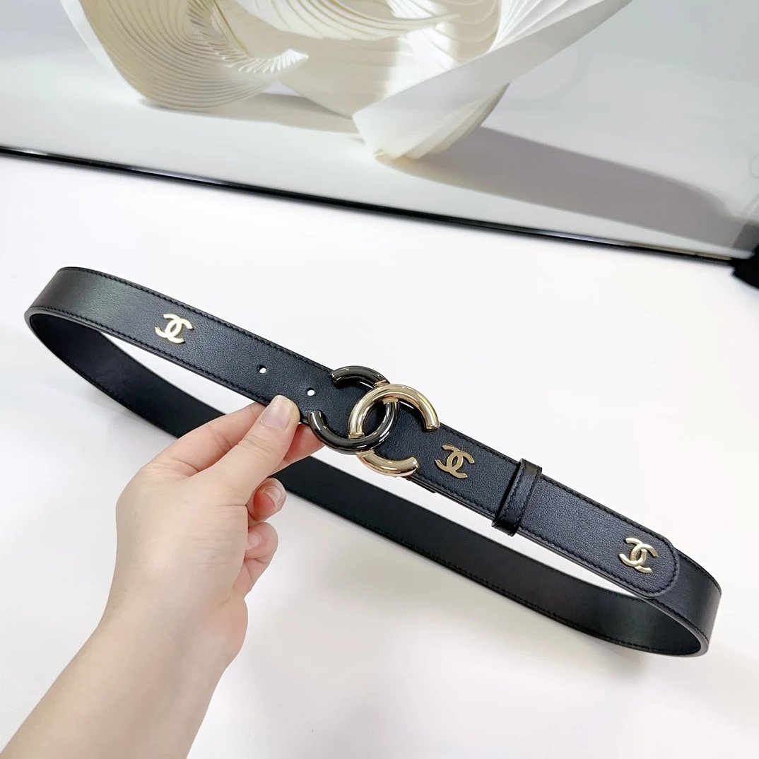 Louis Vuitton Gucci... Belt