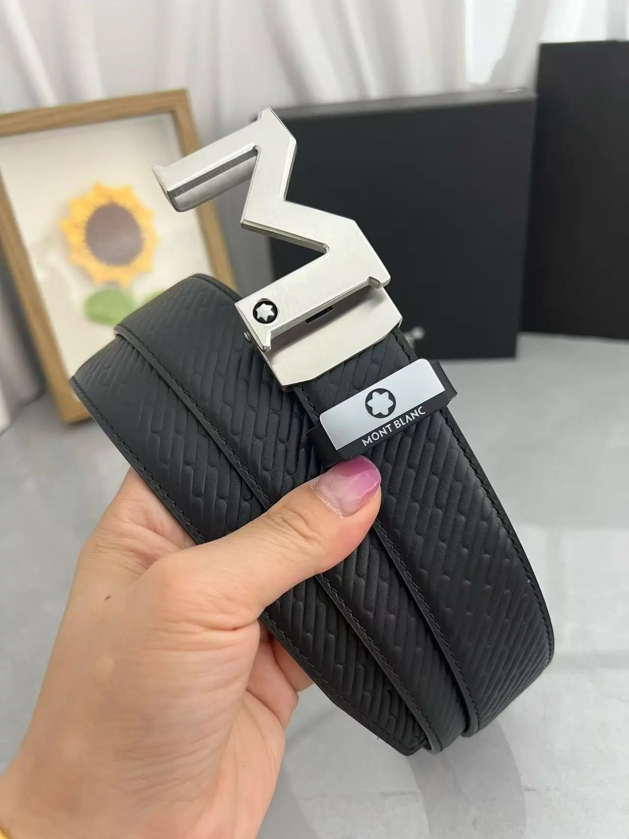  Louis Vuitton Gucci...Belt