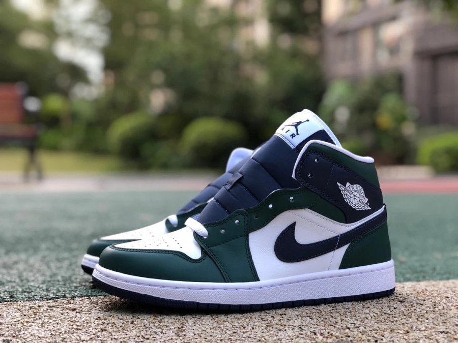 Jordan 1 Mid