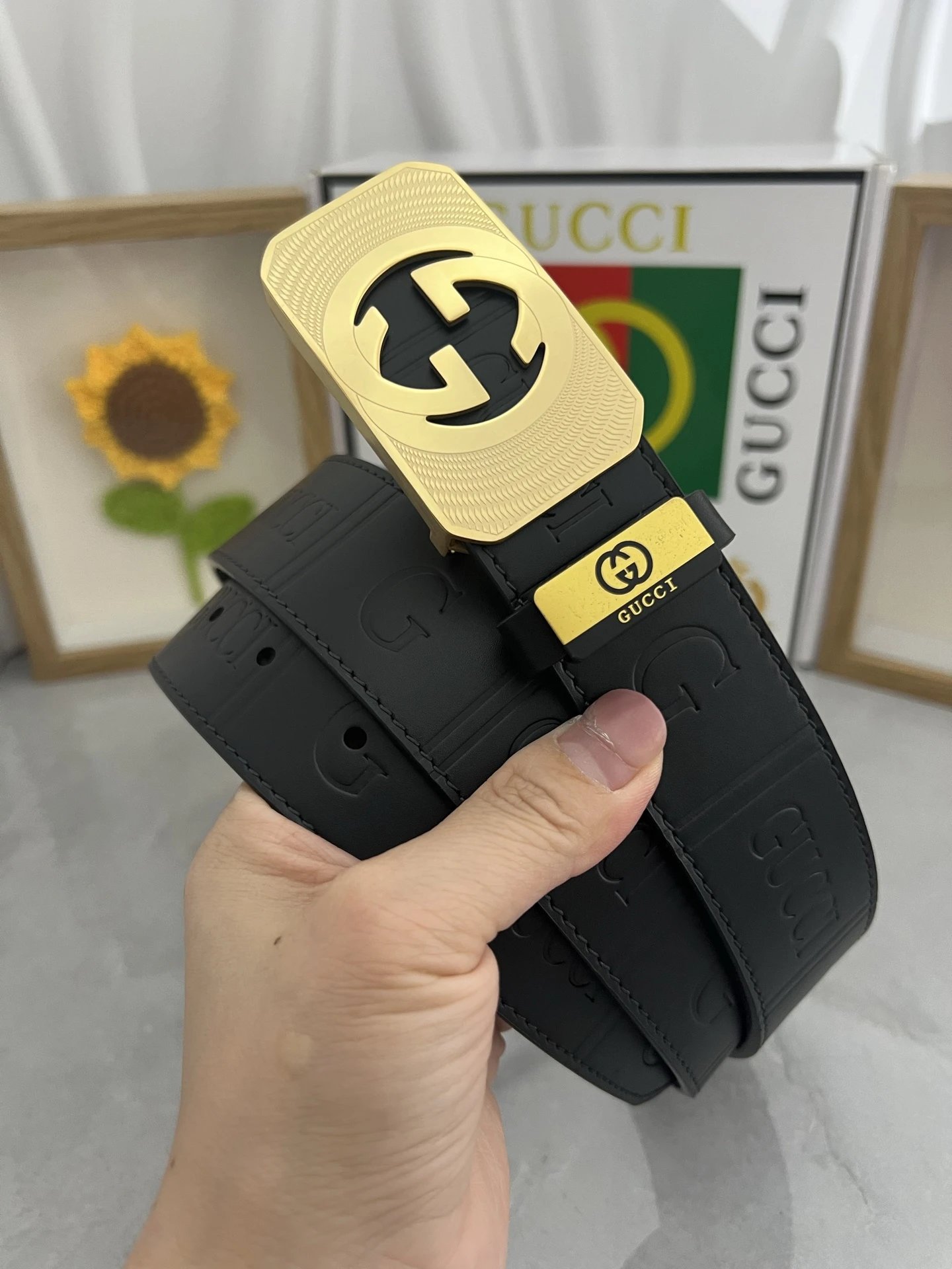  Louis Vuitton Gucci...Belt