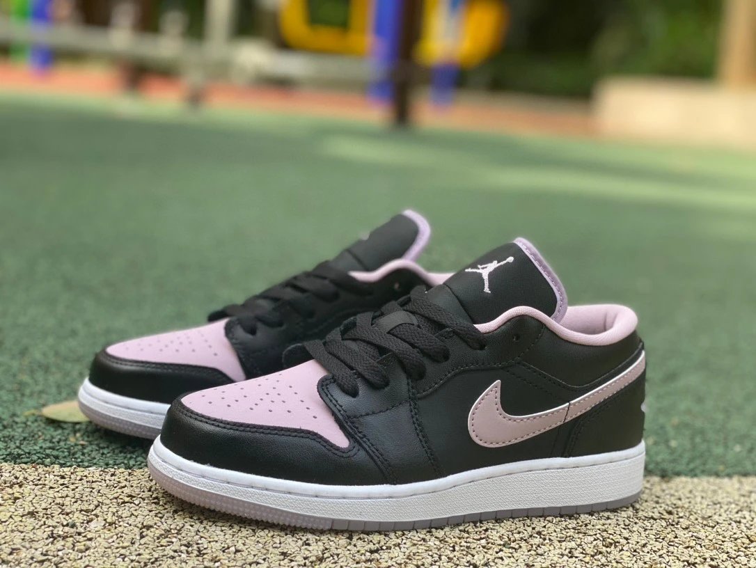 Jordan 1 Low