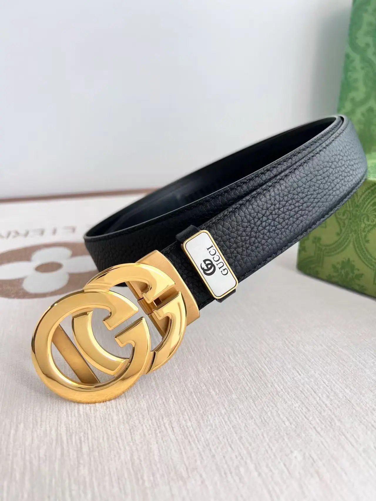  Louis Vuitton Versace...Belt