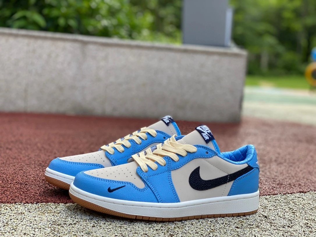 Jordan 1 Low