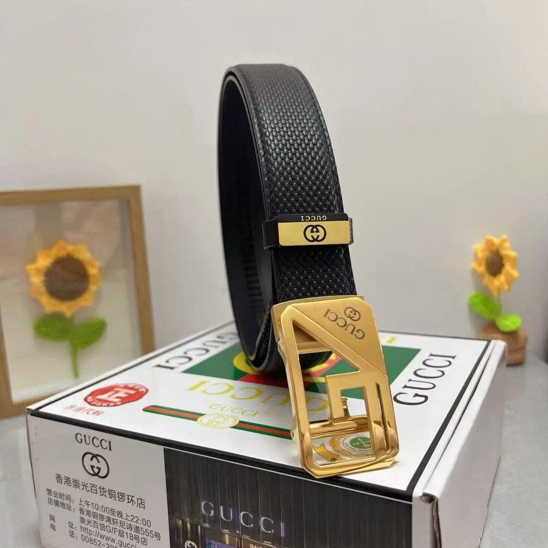  Louis Vuitton Gucci...Belt