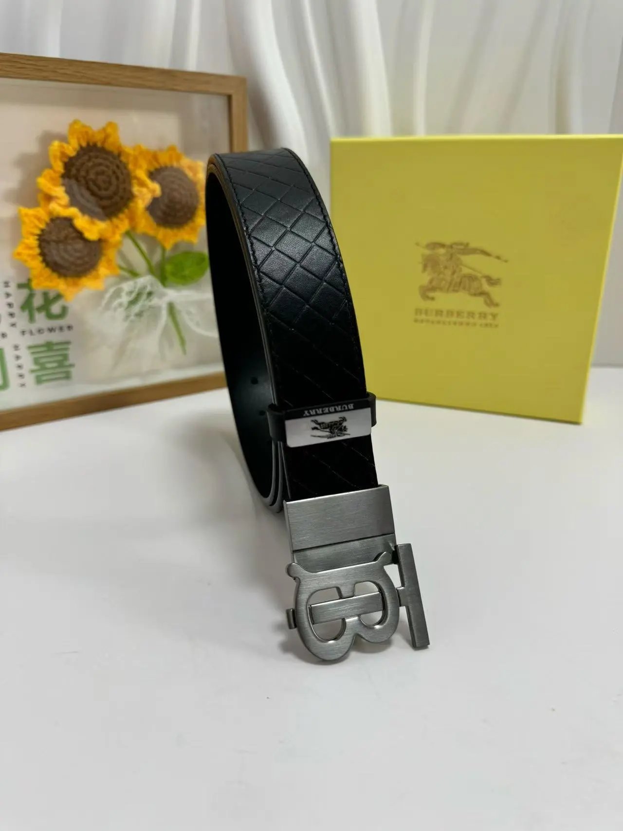  Louis Vuitton Gucci...Belt