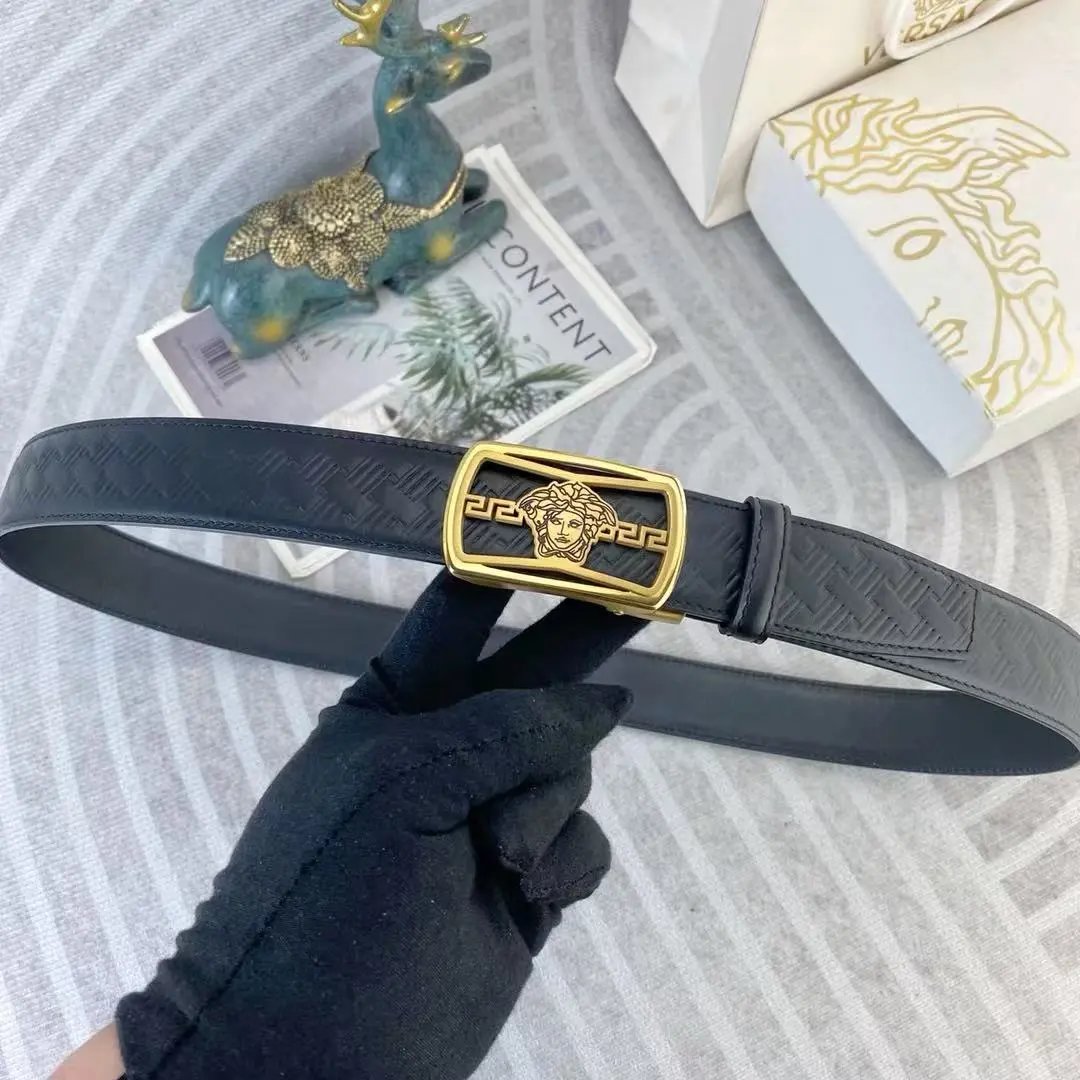  Louis Vuitton Gucci...Belt
