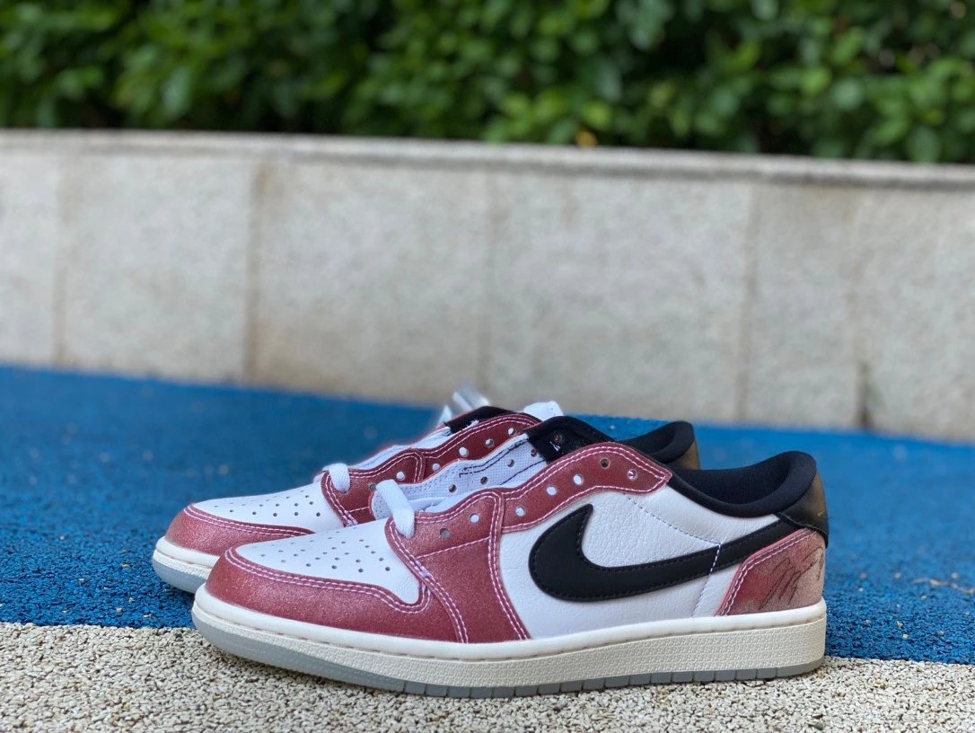 Jordan 1 Low