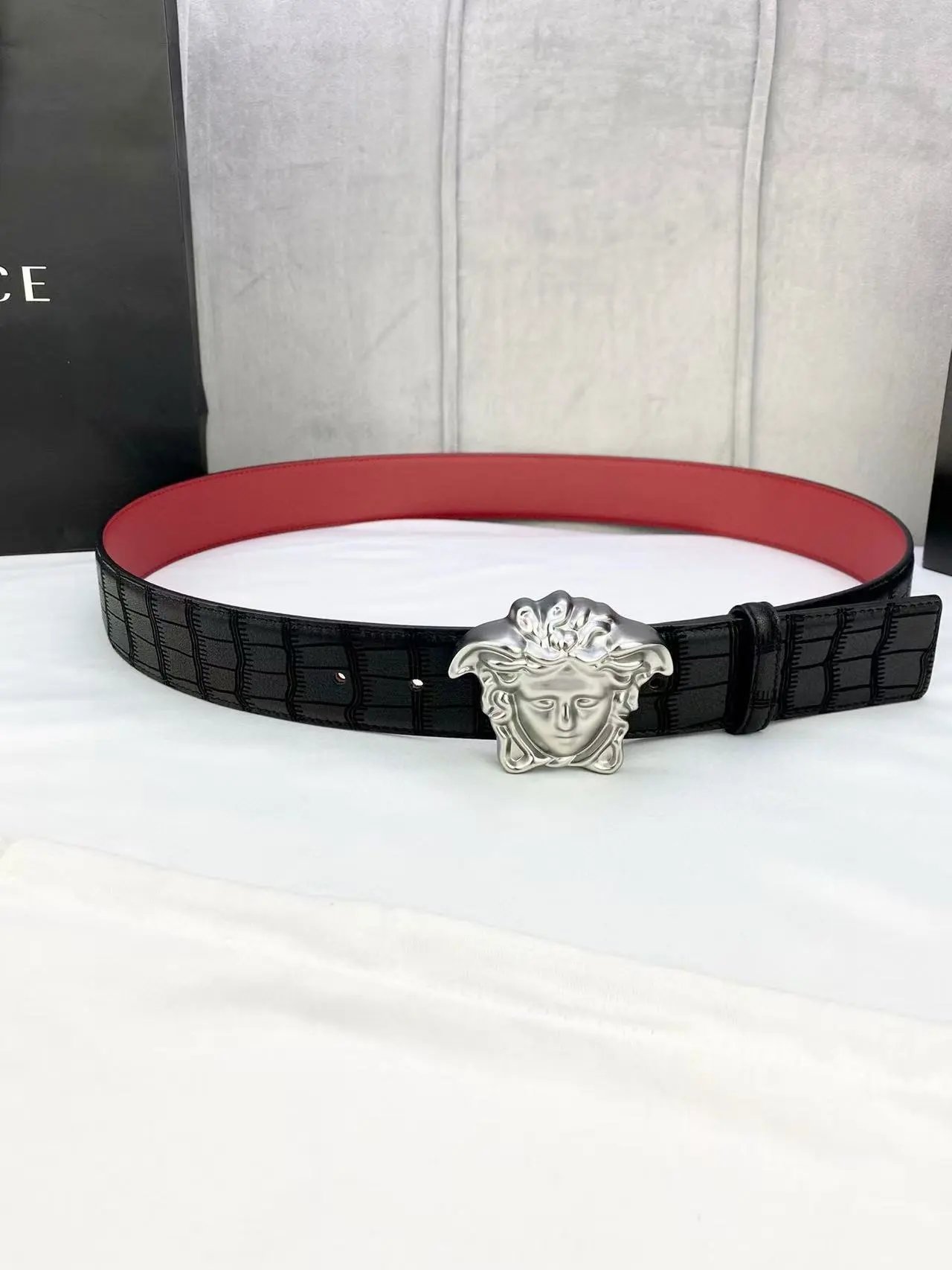  Louis Vuitton Gucci...Belt