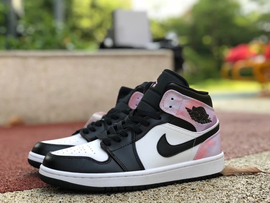 Jordan 1 Mid