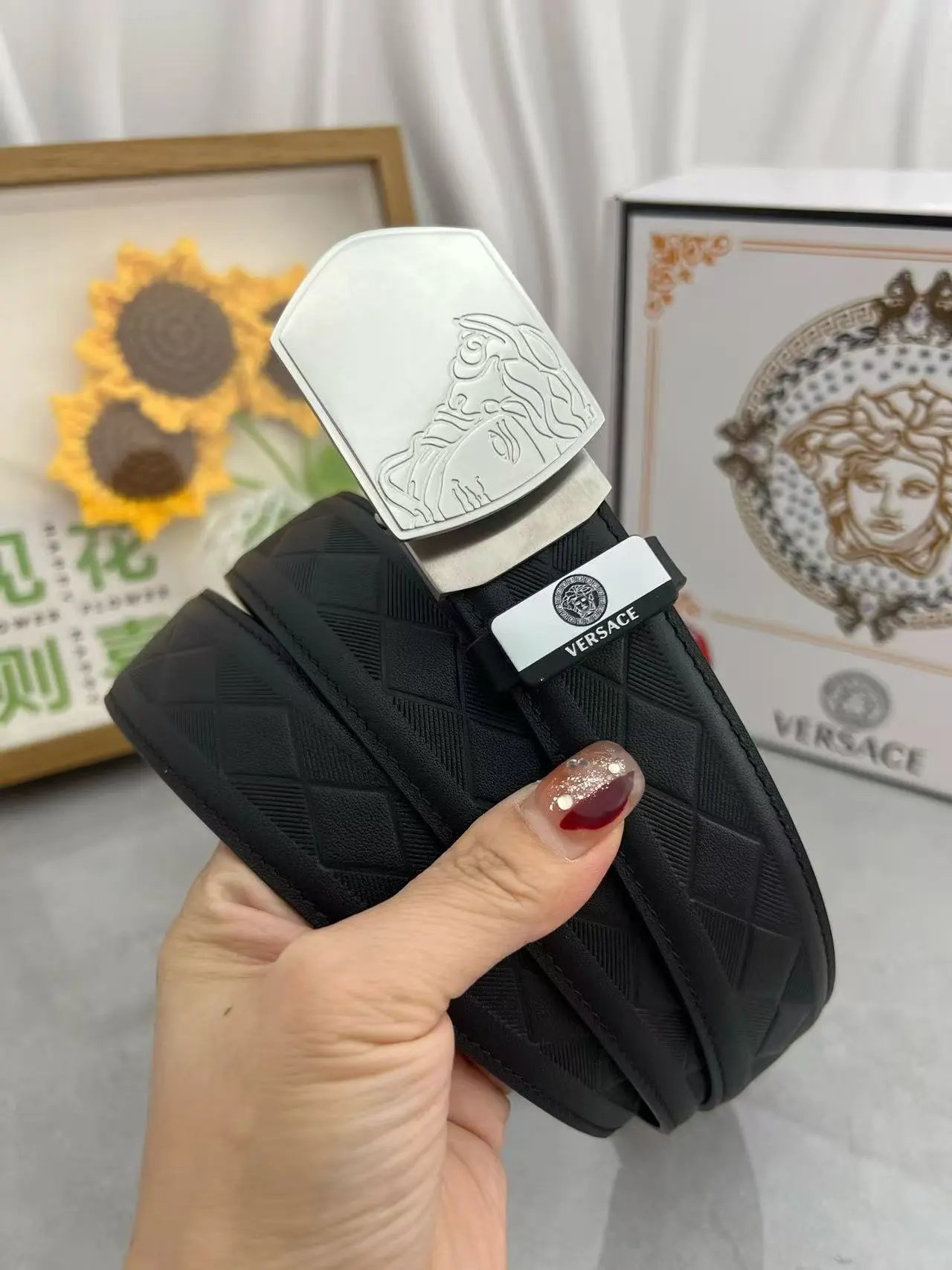  Louis Vuitton Gucci...Belt