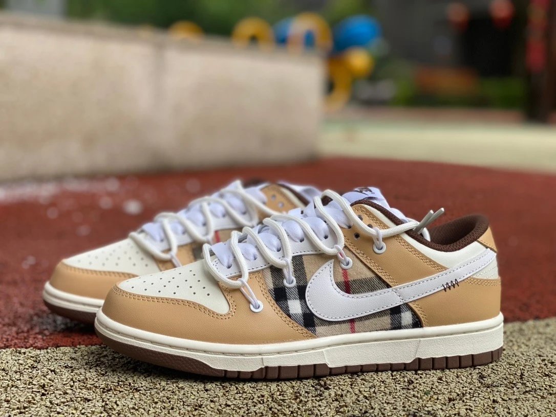 Nike Dunk Low Retro