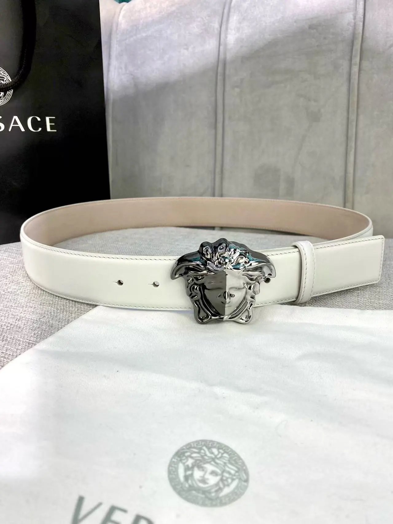  Louis Vuitton Versace...Belt