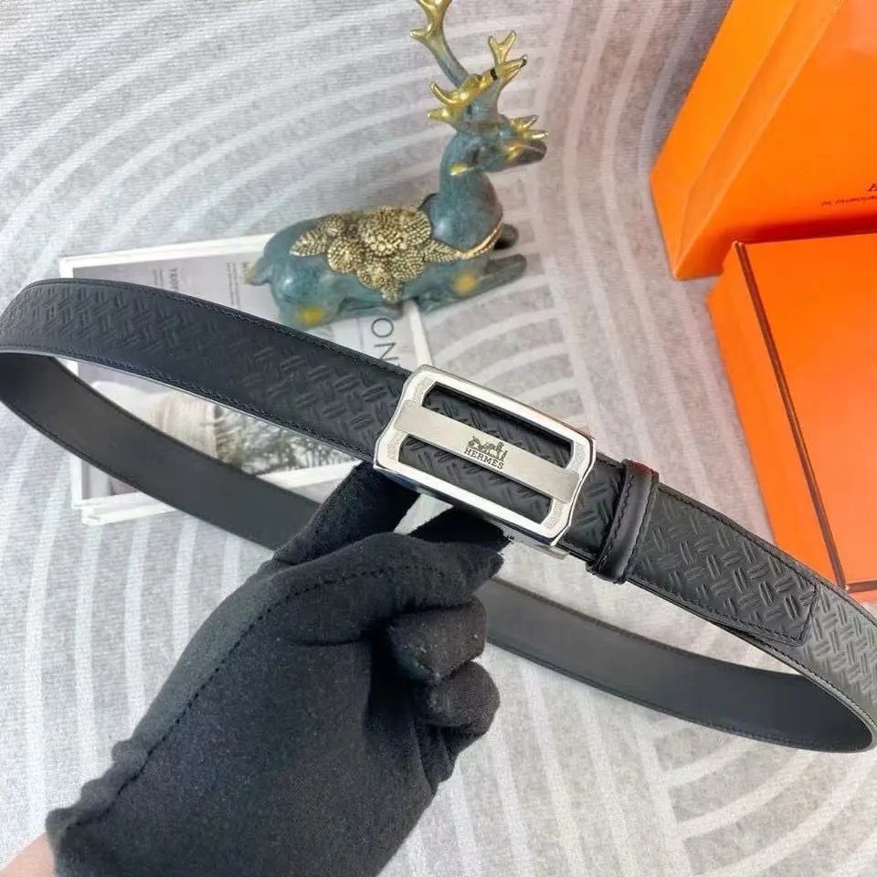 Fendi  Louis Vuitton...Belt