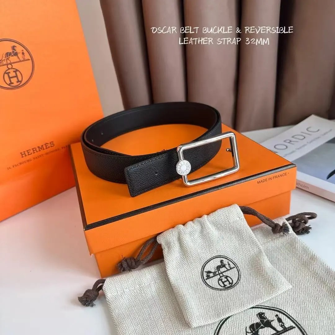 Gucci  Louis Vuitton...Belt